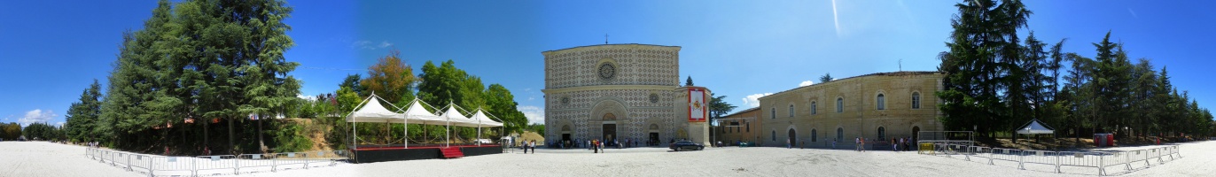 Basilica di S. Maria di Collemaggio_360