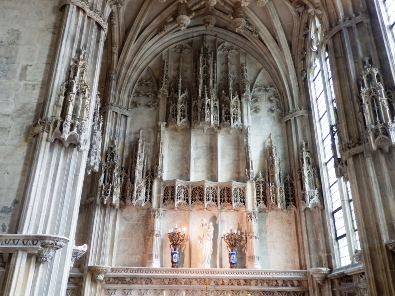 Cattedrale di Chartres 03.jpg