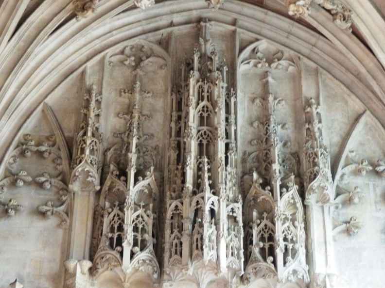Cattedrale di Chartres 04.jpg