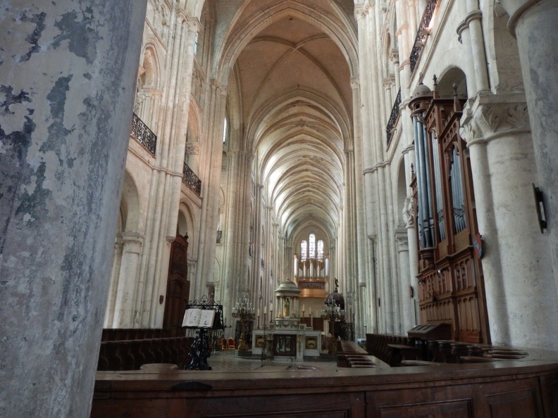 Cattedrale di Chartres 06.jpg
